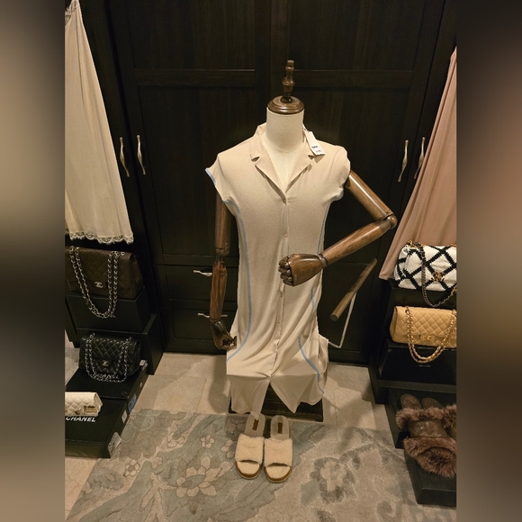 Frette LuxuryNewW/Tags 2025 Beige  Nightgown Pyjamas w/Blue Trim Button Down - Picture 3 of 16